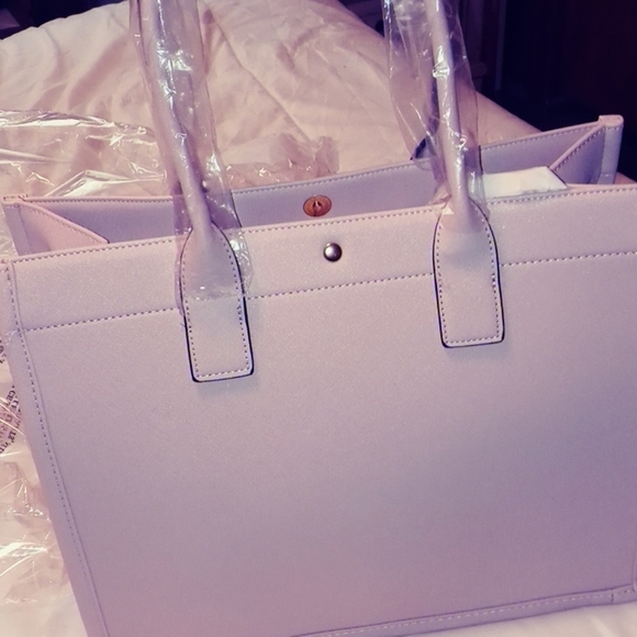 NWT MARILYN MONROE BLUSH PINK 15 INCHES BOOK TOTE - Picture 3 of 7